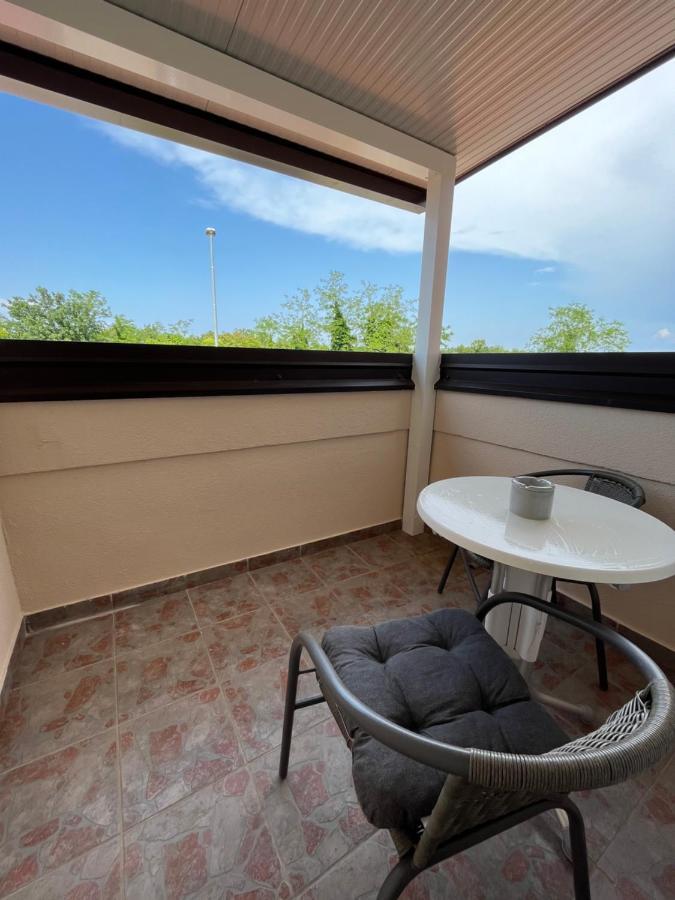 App Sunny Umag Apartment Ngoại thất bức ảnh
